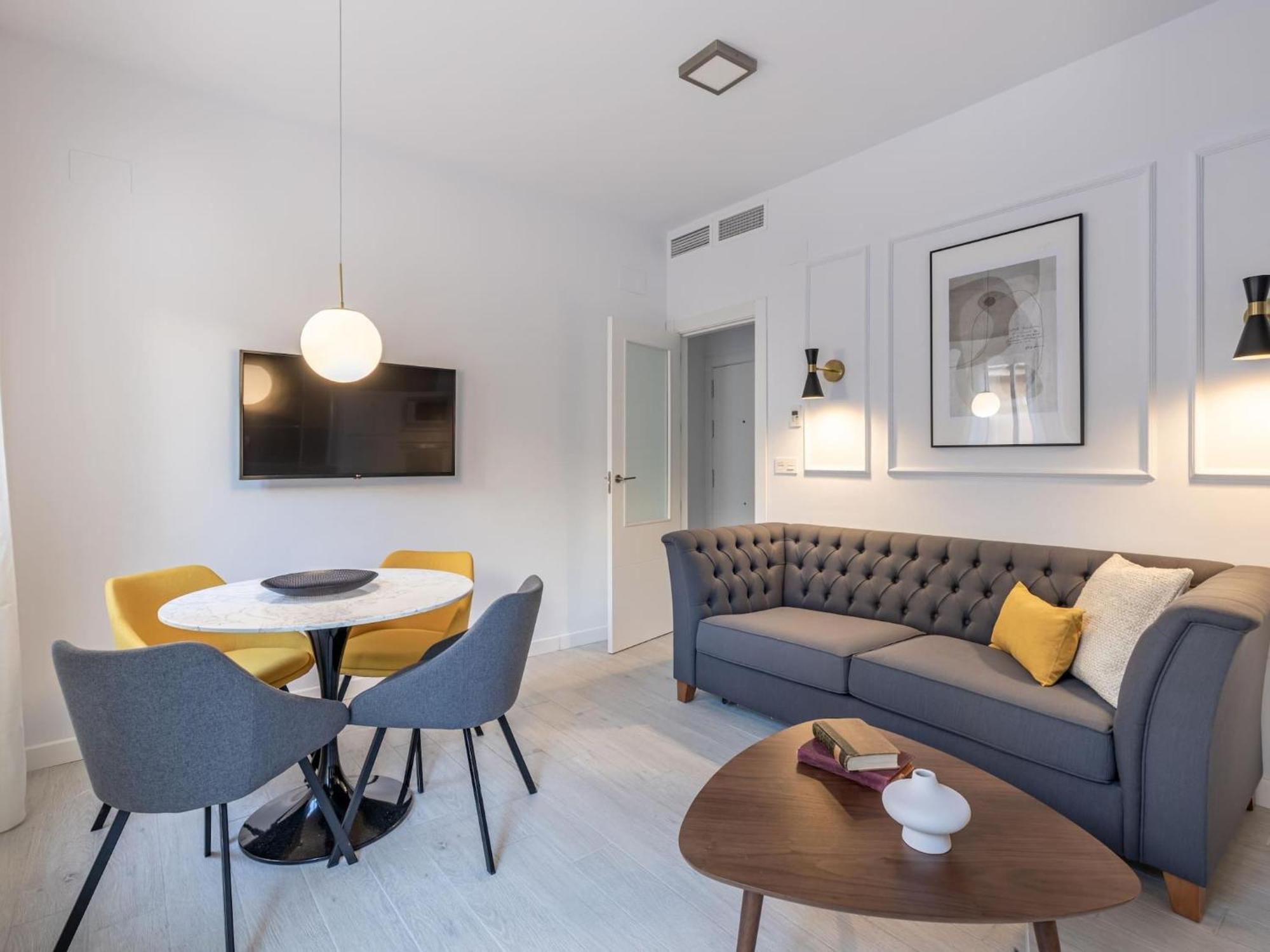 Central Stylish And Elegant 1 & 2 Bedroom Apartments III Granada Dış mekan fotoğraf